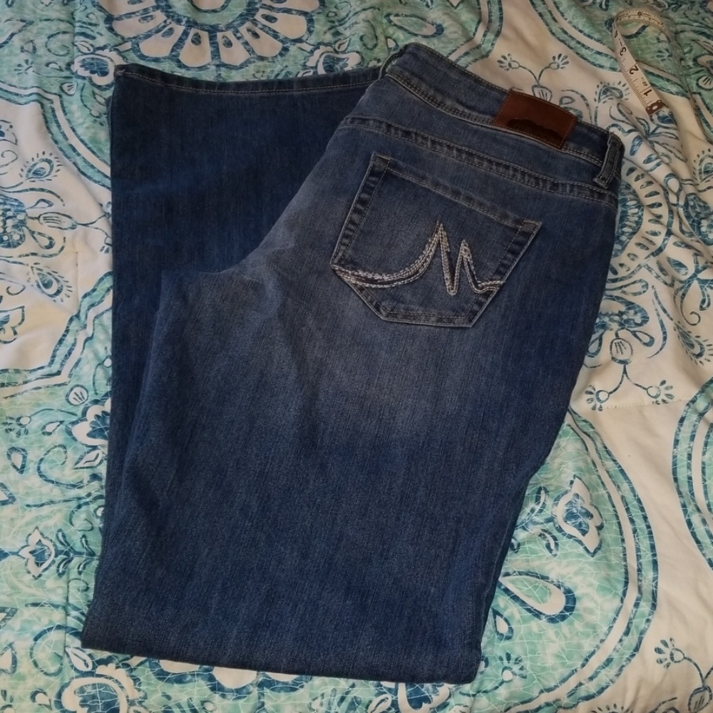 Maurice's jeans